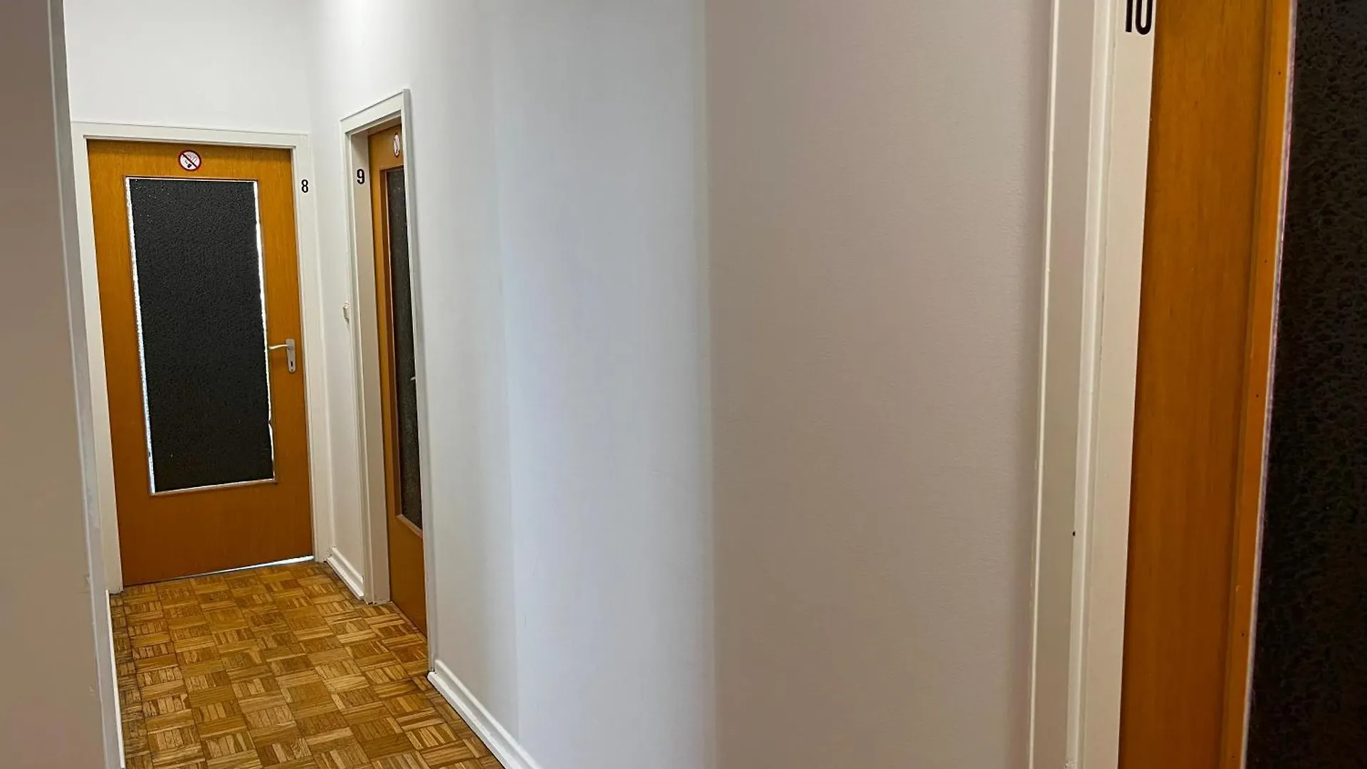 Spacious Apartments In Central Cologne, Near The Cathedral