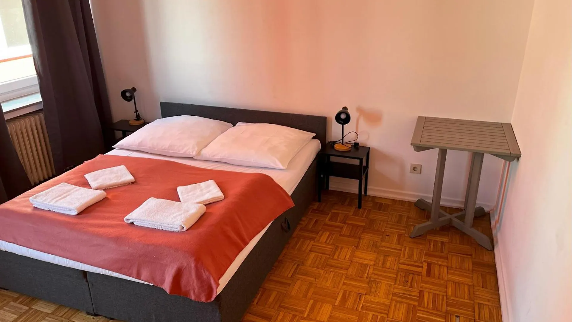 Spacious Apartments In Central Cologne, Near The Cathedral