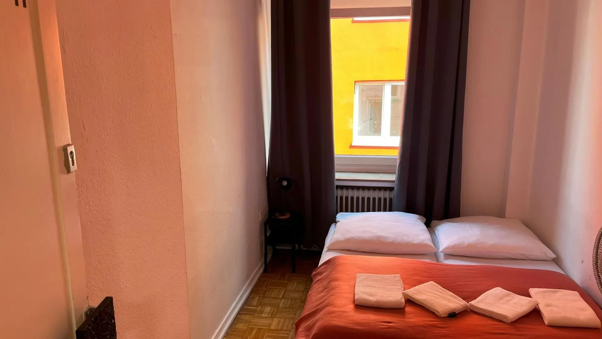 Spacious Apartments In Central Cologne, Near The Cathedral גרמניה