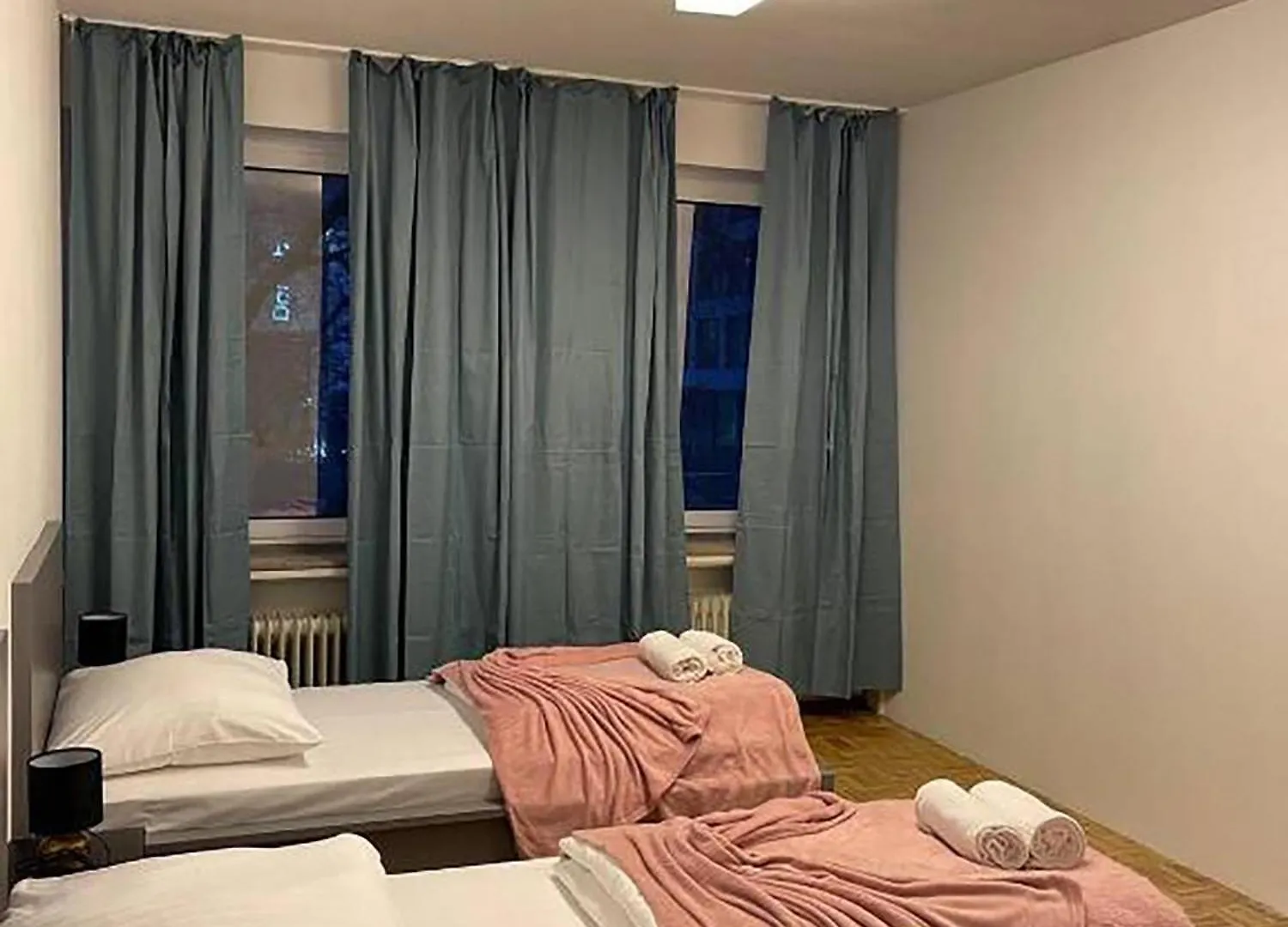 Spacious Apartments In Central Cologne, Near The Cathedral קלן