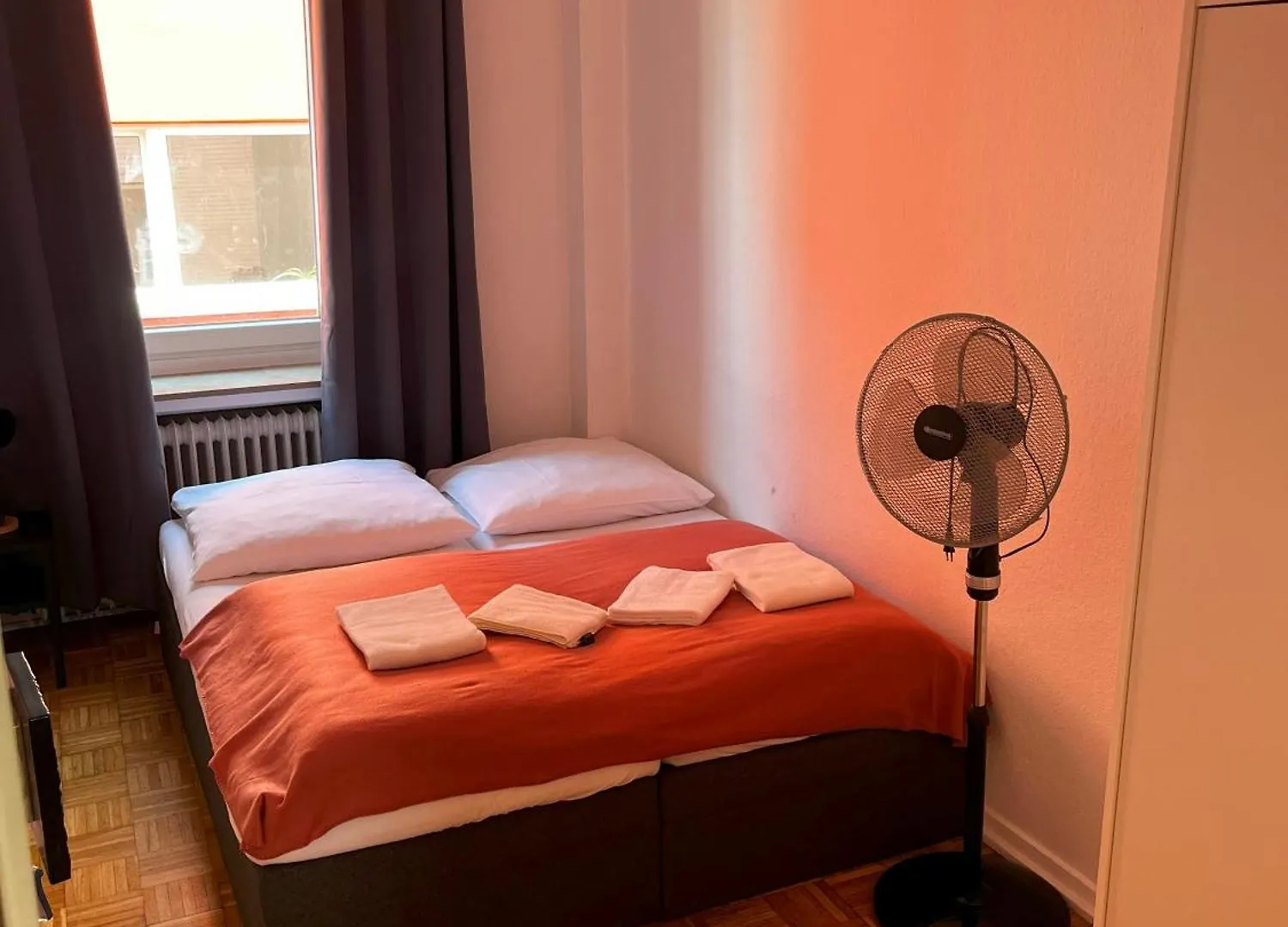 Spacious Apartments In Central Cologne, Near The Cathedral