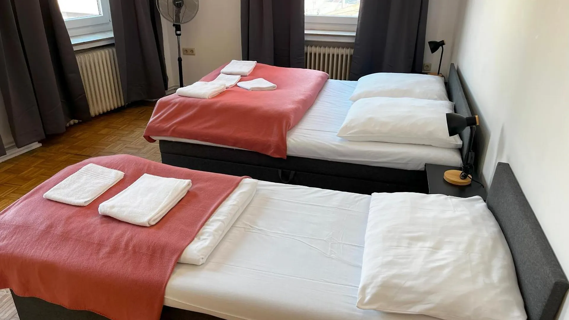 Spacious Apartments In Central Cologne, Near The Cathedral 0*,