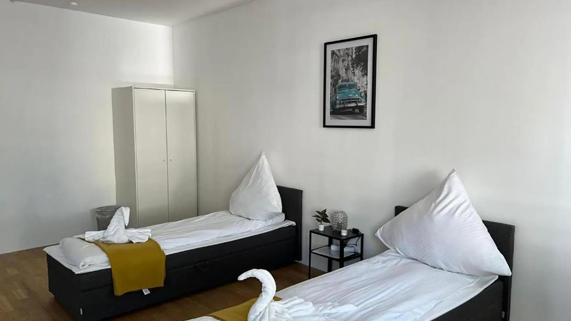 Spacious Apartments In Central Cologne, Near The Cathedral